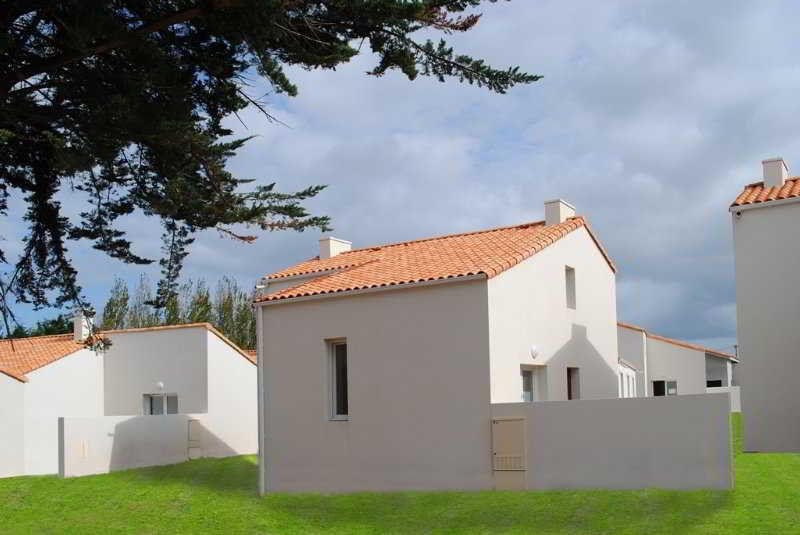 Residence Nemea Les Grands Rochers لي سابلِ دولونْ المظهر الخارجي الصورة